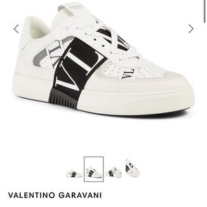 VALENTINO GARAVANI
White & Black VL7N Sneakers